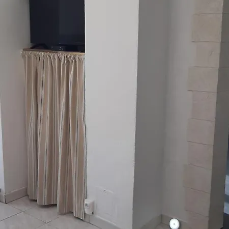 Pres De Sarlat Avec Jardin Et Salon De Massages Appartement *